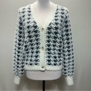 Willow & Wind fuzzy houndstooth cardigan-Black and White S